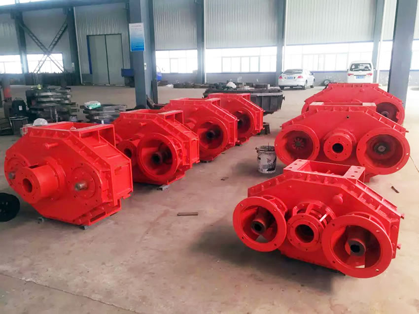 樁機(jī)專用三環(huán)減速機(jī)